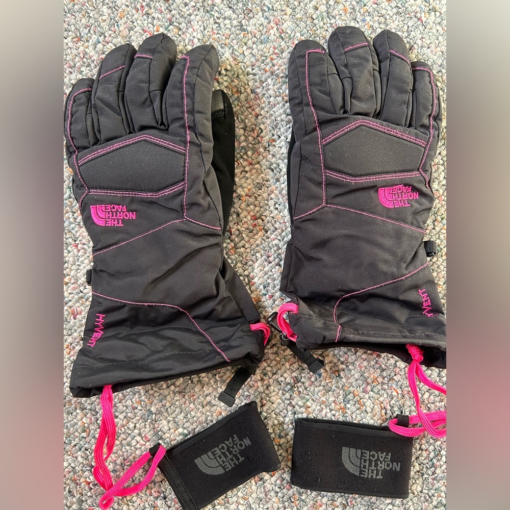 The North Face Insulated Gloves